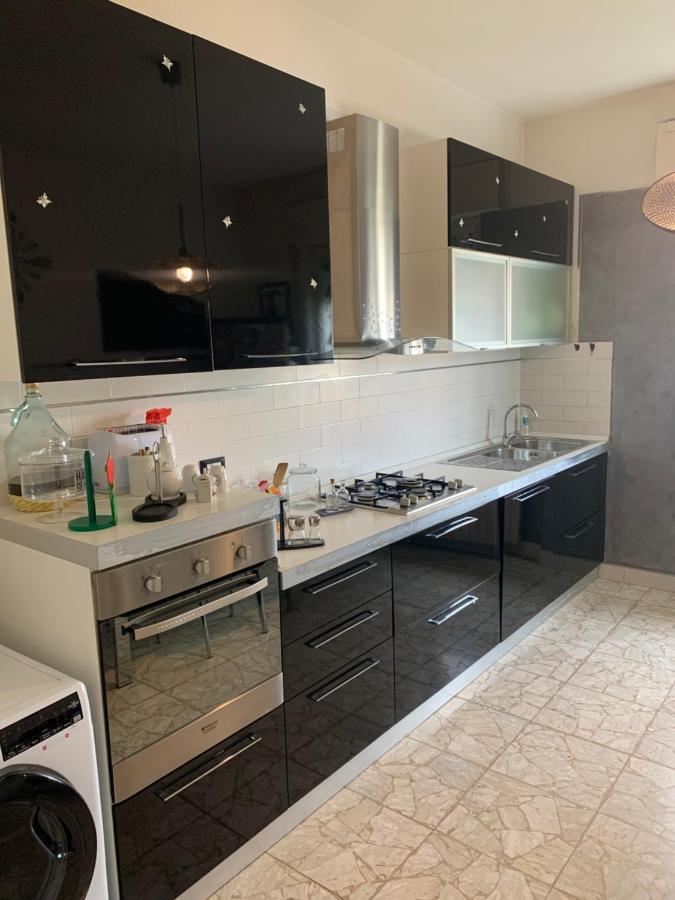 La Casa Di Vale Daire Marina di Massa Dış mekan fotoğraf